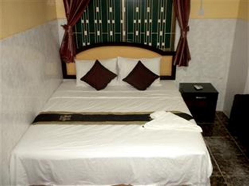 Golden Boat Guesthouse Пном Пен Екстериор снимка