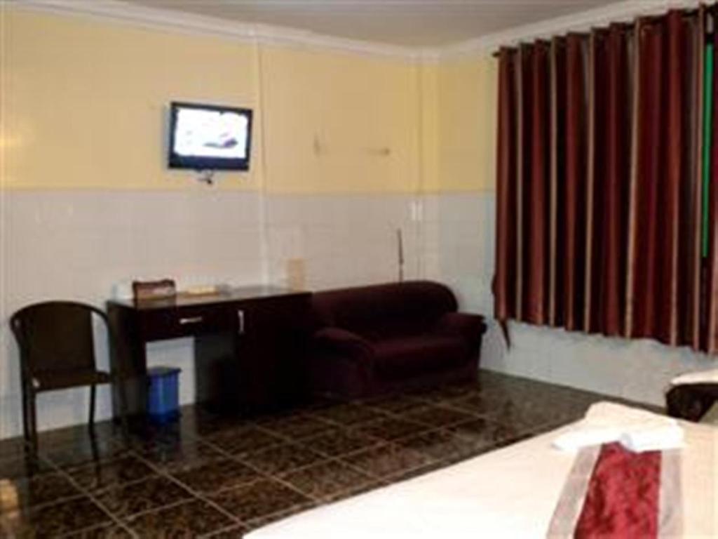 Golden Boat Guesthouse Пном Пен Стая снимка