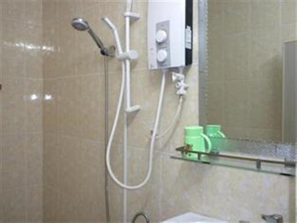 Golden Boat Guesthouse Пном Пен Стая снимка